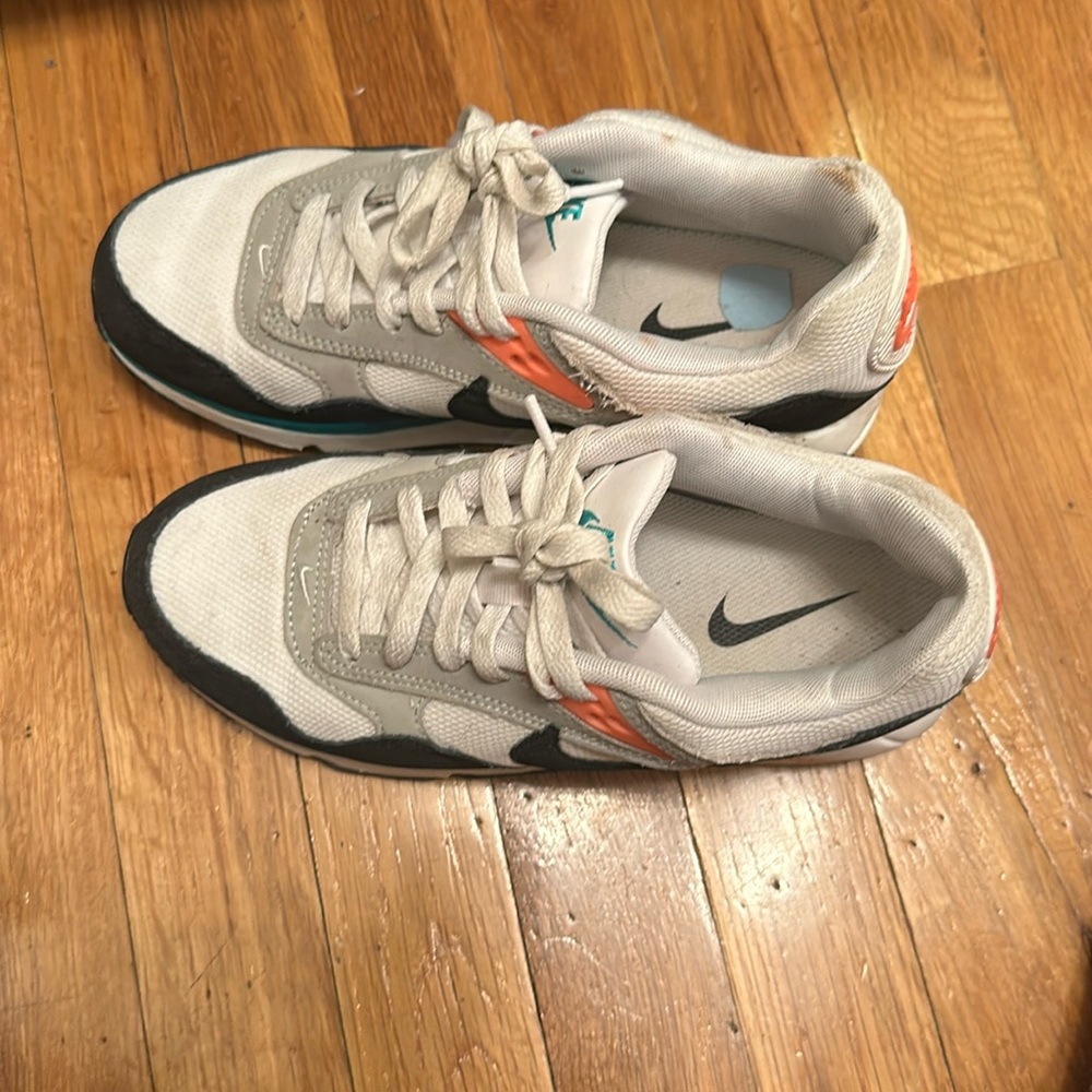 Women Nike air sneakers